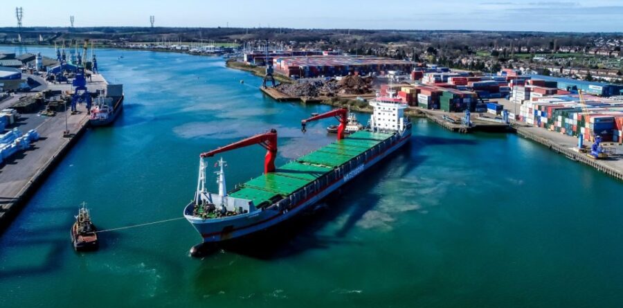 Port of Ipswich expertly handles large rice vessel operation