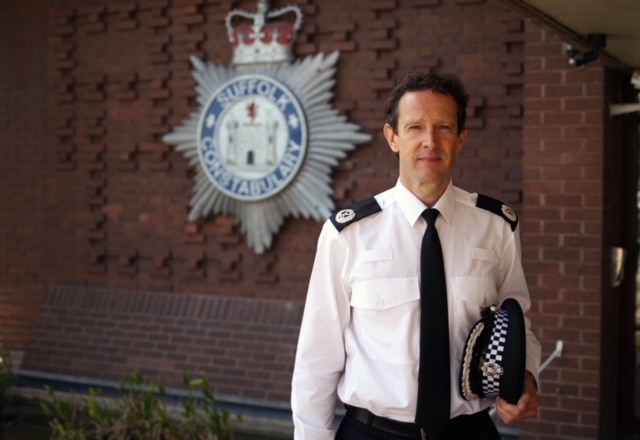 Suffolk Police launches pioneering live chat support for domestic abuse victims