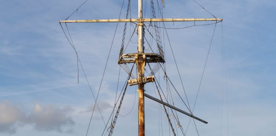 Restoration of Historic HMS Ganges Mast Underway at Wavensmere Homes’ Barrelman’s Point